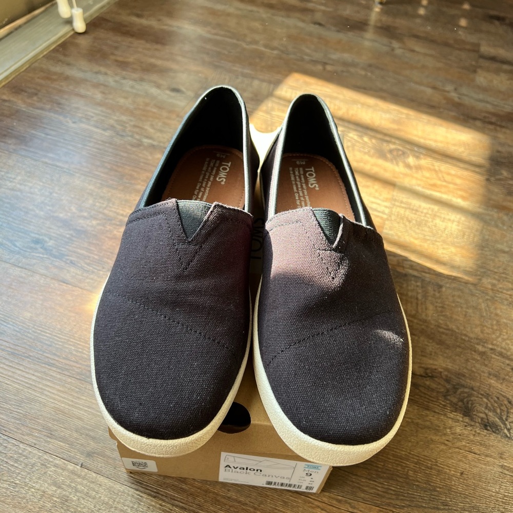 Toms Avalon
